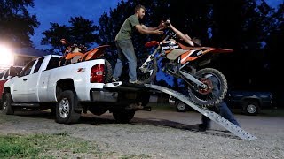 He Dropped another Rider's Bike... Moto Moments!