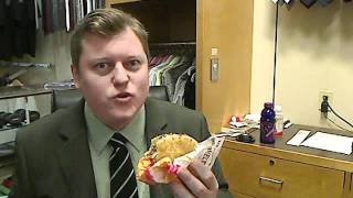 Watch Me Eat at the Mall: Chalupa
