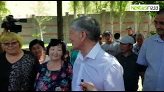 "Мы любого порвем!" Атамбаев и сторонники.