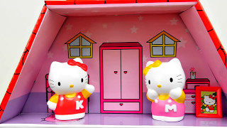 Hello Kitty и её сказочный сон про принцесс - Видео для детей с игрушками Хеллоу Китти