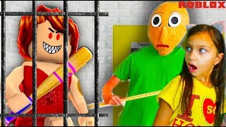 ПОБЕГ BALDI от ДЕВОЧКИ в КРАСНОМ Roblox роблокс летсплей ЧЕЛЛЕНДЖ Валеришка Сим