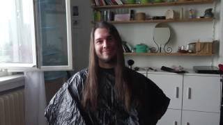 Z DLOUHÝCH VLASŮ NA KRÁTKÉ.           pánský střih