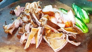 Amazing Street food, Cambodian Chopped Meat, Braised Pork, Pig Organs, Char Siew, Roasted Ducks 1