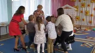 А мы чайничали, самоварничали! Веселая музыкальная игра про посуду))
