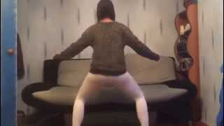 Twerk Fail - white girl sharts her panties while twerking