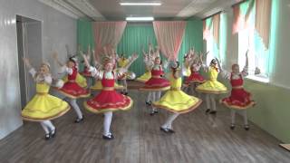 Ансамбль "Искорки" школа искусств ст.Васюринская. "По малину в сад пойдём".