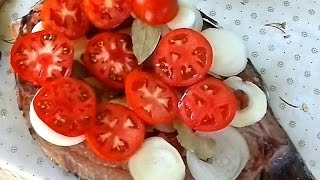 Сазан запеченный на углях