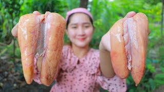 Yummy Fish Egg Cooking Bamboo Shoot - Pick Bamboo Shoot And Chili Leaves - Cooking With Sros
