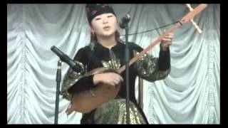 Хакасская (кызыльская) народная песня на хомысе. "Тӧреен аалым" .