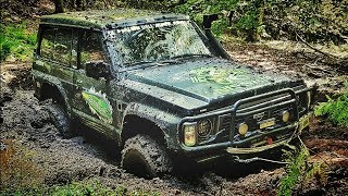 Extreme off-road 4x4 toyota land cruiser suzuki samurai nissan patrol gr jeep cherokee