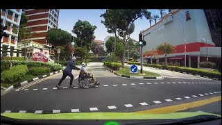 30aug2018 crossy road with wheelchair at hougang ave 10