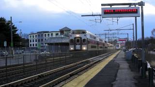 HD: Railfanning Mansfield with 150 MPH Acelas and MBTA MP36PH-3C #010