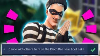 Fortnite - ALL Week 5 Challenges: Dance with others to raise the Disco Ball near Loot Lake
