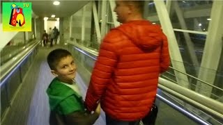 VLOG Аэропорт БОРИСПОЛЬ 2 часа ночи ДЕТИ рассвет на высоте 11 тысяч метров