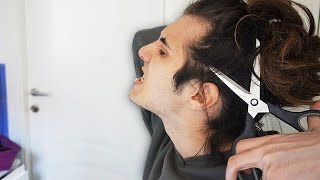 ADDIO CAPELLI.