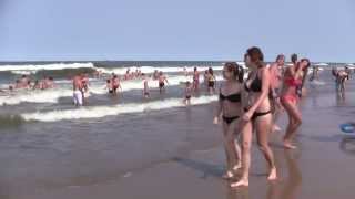Plaża Władysławowo, wysoka fala.