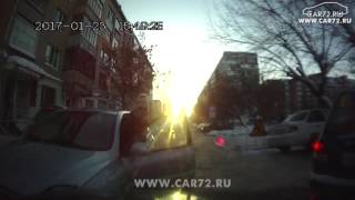 ДТП на ул. Немцова в Тюмени (МАТ)