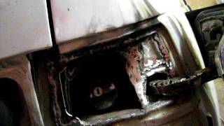 Заливная горловина в фаре ваз 2110 / mouth for fuel in a headlight