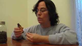 Using Powerful Oregano Oil For Colds / Flu / Earaches (Antiviral Antibacterial)