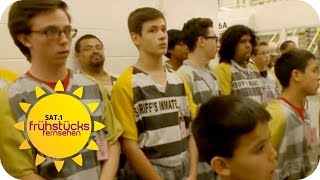 KINDER im KNAST- SCHOCKTHERAPIE in den USA | SAT.1 Frühstücksfernsehen