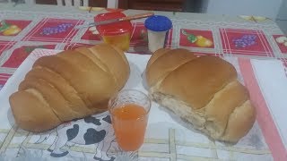 Pão caseiro delicioso feito à moda antiga !