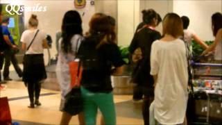 [120715] 4Minute Arriving In Singapore Changi Airport Terminal 1