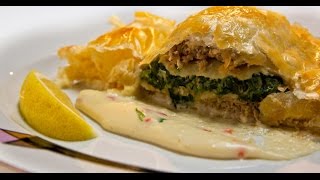 Кулебяка с мясным фаршем и шпинатом | Мясо. От филе до фарша
