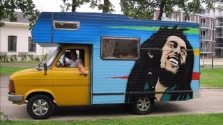 Ford Transit Camper 1985 - Bob Marley Painting