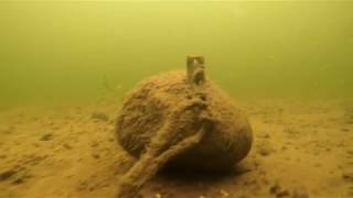 Минское море.Зимняя нырялка. Нашёл удочку