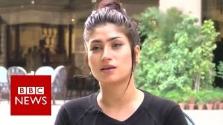 Qandeel Baloch: Pakistan's social media celebrity - BBC News