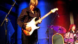 James Montgomery Band - Look On Yonder Wall - 1-27-12 Tupelo Music Hall cliffyuno