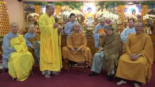 PHỎNG VẪN CHƯ TÔN ĐỨC VÀ PHẬT TỬ TRƯỜNG HẠ QUANG MINH CHICAGO - Ý NGHĨA VÀ LỢI ÍCH AN CƯ KIẾT HẠ