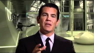 Men in Black 3 - Official "Josh Brolin" On Set Interview [HD]