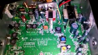 Różnica między Midland Alan 100 Plus i Midland Alan 102
