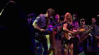 "You Ain't Goin' Nowhere"...  Tedeschi Trucks Band @ Bethel Woods