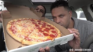 Eating Joe's New York Style Pizza @hodgetwins