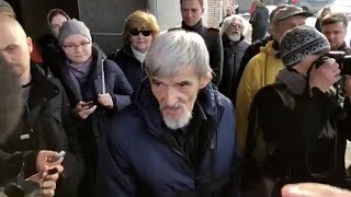 Суд оправдал главу карельского "Мемориала" Юрия Дмитриева