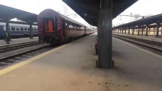 IR1633 cu 41-0819-7 părăsește București Nord