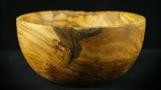 Woodturning a small simple olive wood bowl ! Ξυλότορνος κατασκευη μπολ απο ξυλο ελιας