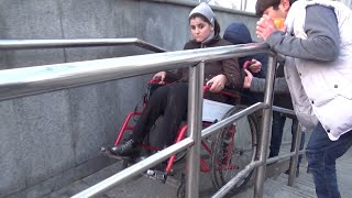 Нахустин лифт барои осон кардани ҳаракати маълулон дар Душанбе
