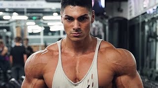 ALONE ? FITNESS MOTIVATION 2018