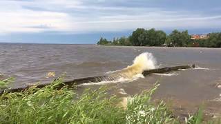 Большая волна. Рыбалка не удалась. Куйбышевское водохранилище.