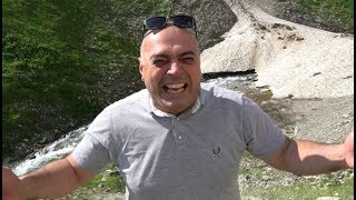 Белка мужику в штаны забралась. Анекдот смешной!