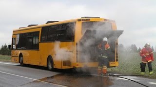 Brand i bus på Munkholmvej ved Bredetved - 250215.