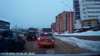 Две подряд аварии на Софьи Перовской Уфа