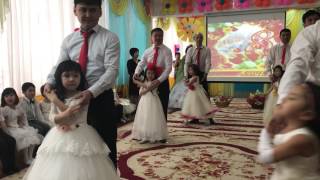 Танец пап и дочек! Все мамы плакали! Алтыным детский сад