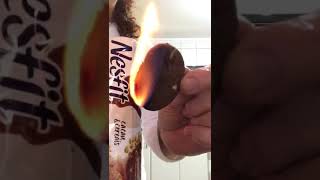 o biscoito NESFIT pega fogo!! URGENTE! VEJAM AGORA!