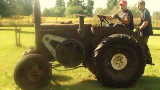 Moto Weteran Bazar - URSUS C-450 na chodzie - Lodz Poland 2011