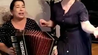 Зайнаб Абсаматова и Гульбарият Исмаилова . Красивая песня на кумыкском языке
