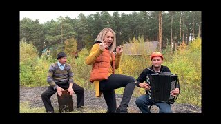 ♫ ♫ БОЖЕ КАК  ПОЁТ ЭТА ДЕВУШКА ! Аж мурашки по коже. LOBODA - SuperSTAR  НА БАЯНЕ